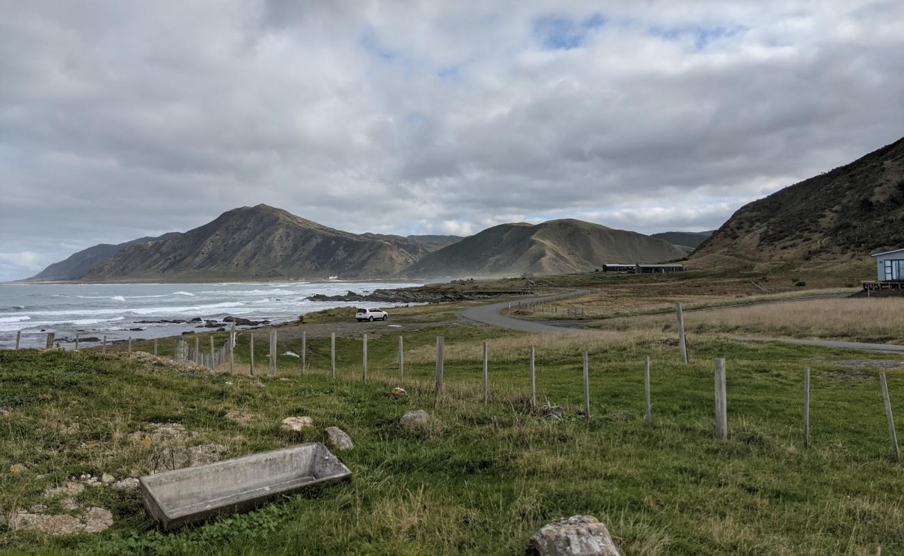 Foto de North Tora Beach con arena gris superficie