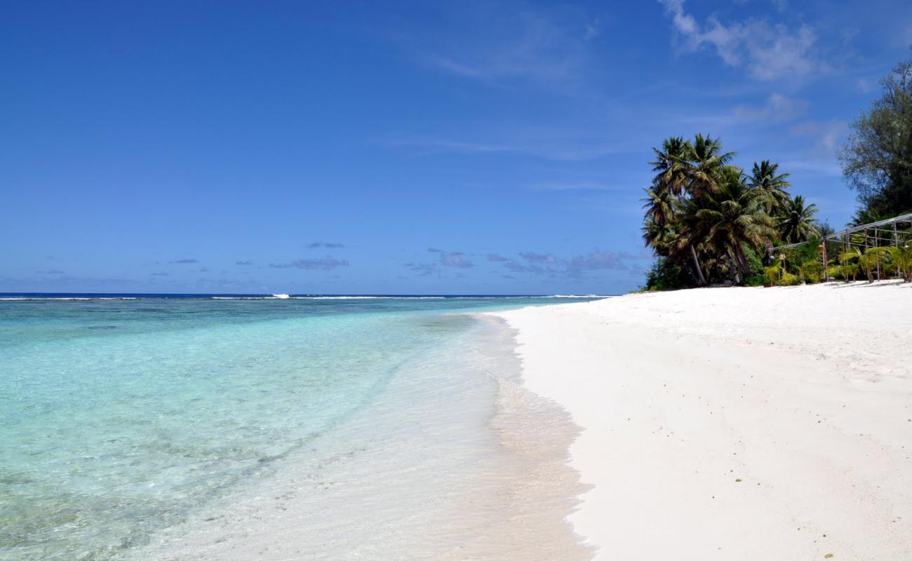 Foto de Teteto Beach con arena blanca superficie