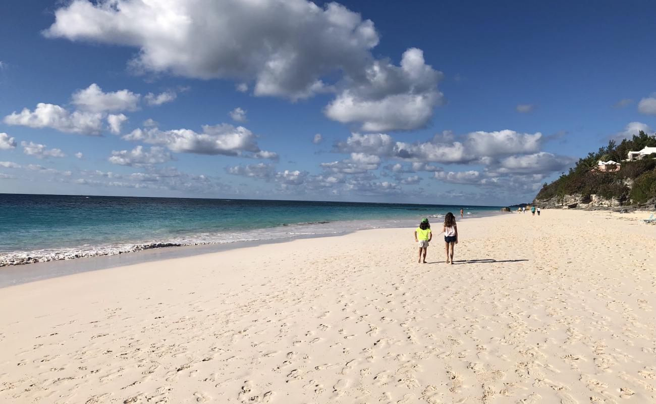 Foto de Playa Elbow con brillante arena fina superficie