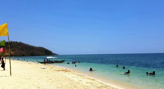 Buktot Beach