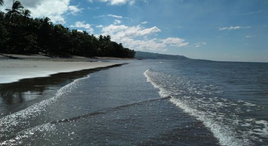 Cawitan Beach