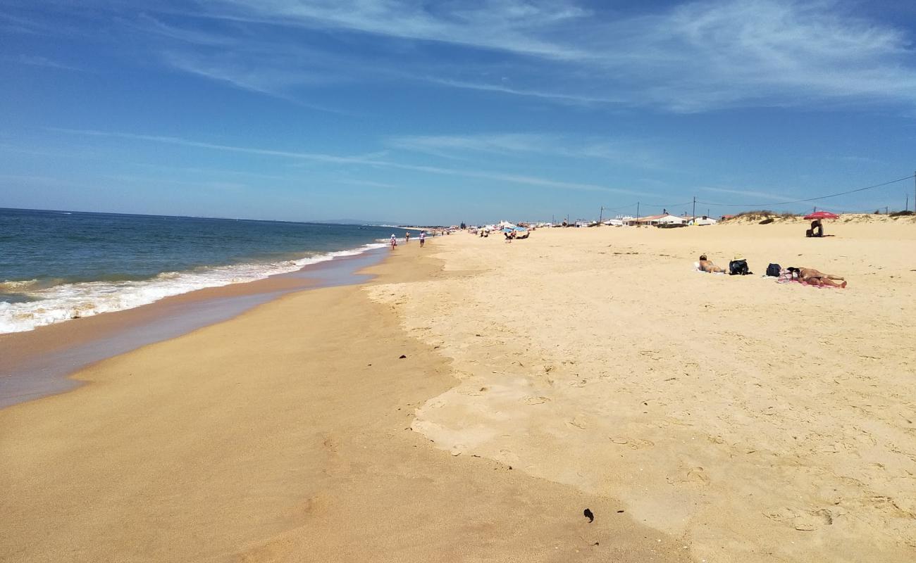 Foto de Playa de Faro con arena fina oscura superficie