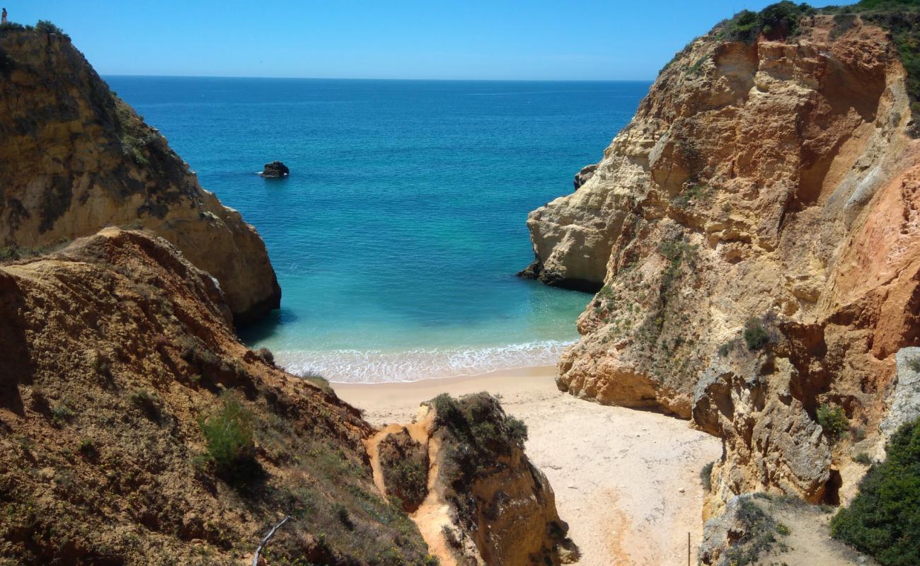 Foto de Praia Joao de Arens con brillante arena fina superficie