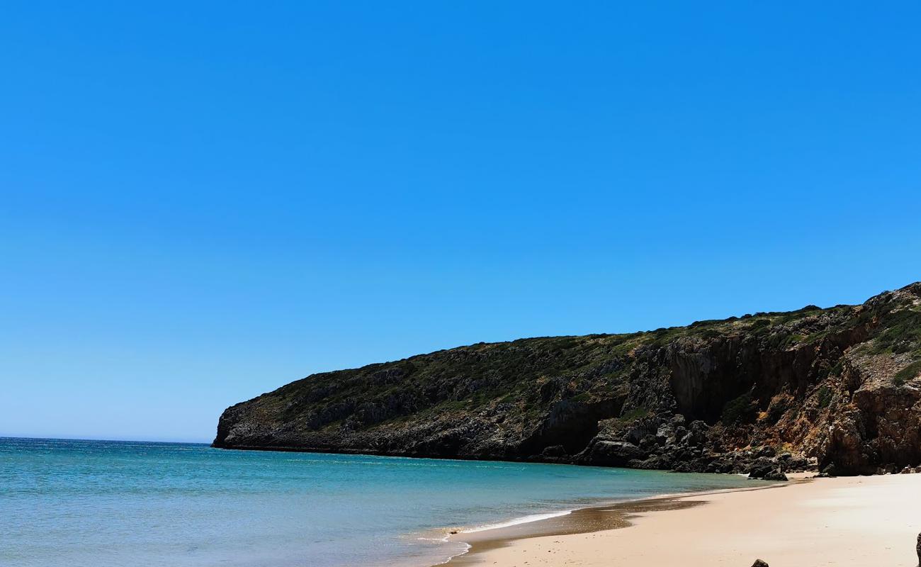 Foto de Praia das Furnas con brillante arena fina superficie