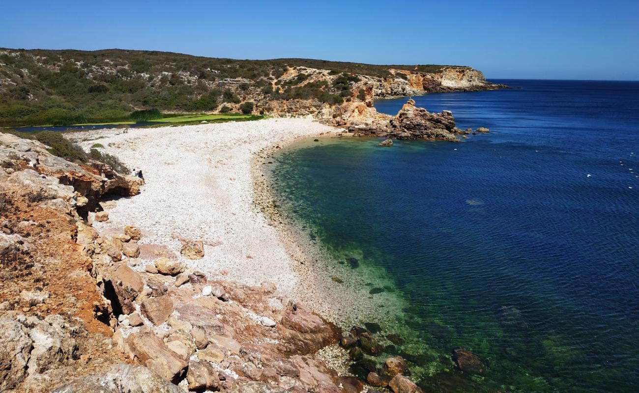 Foto de Praia dos Rebolinhos con piedra superficie