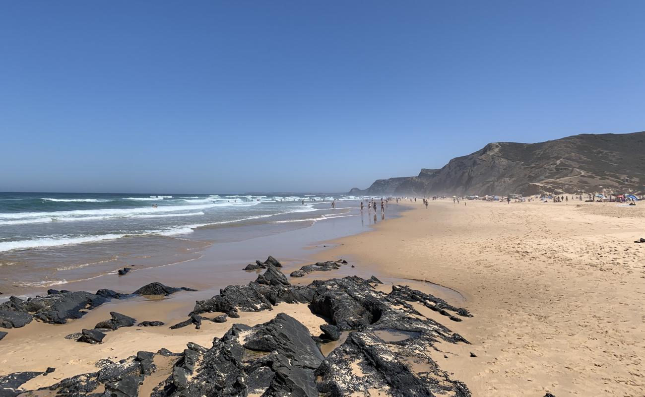 Foto de Praia da Cordoama con arena brillante superficie