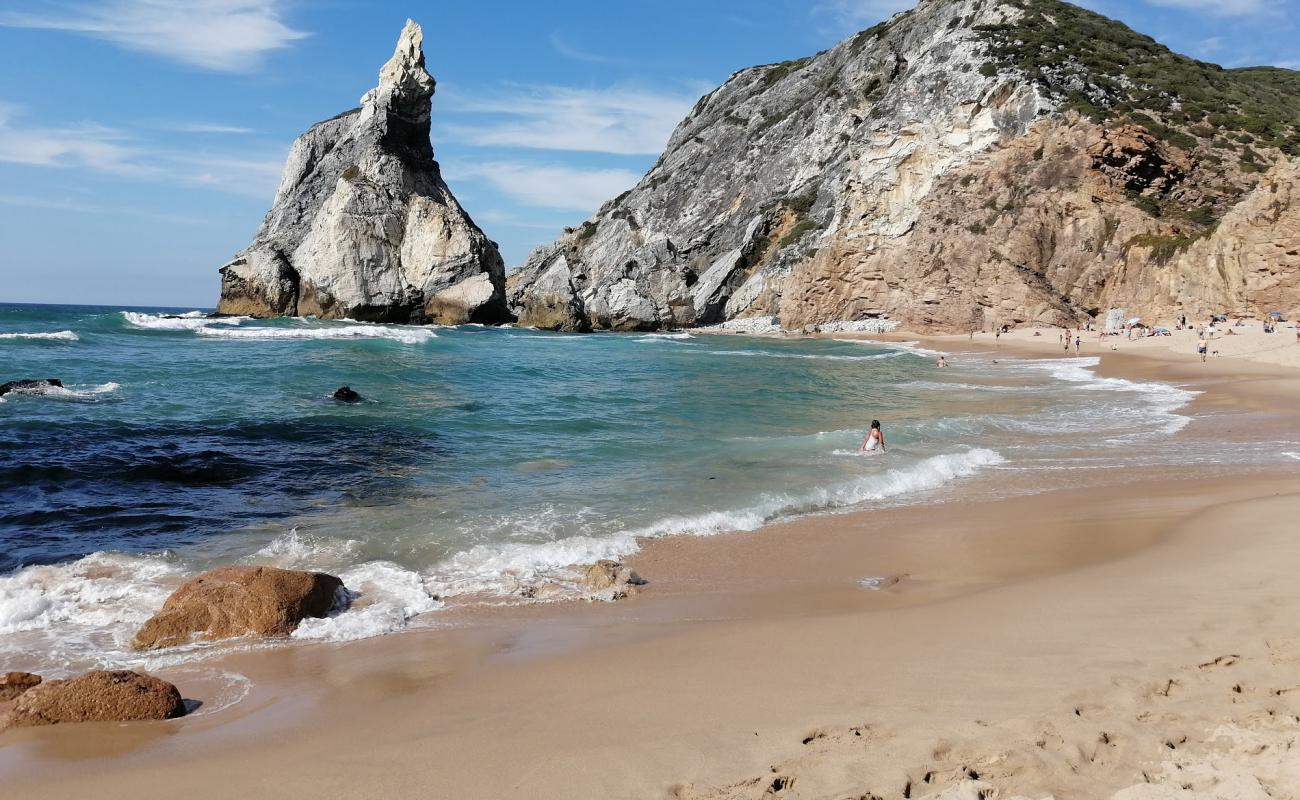 Foto de Praia da Ursa con brillante arena fina superficie