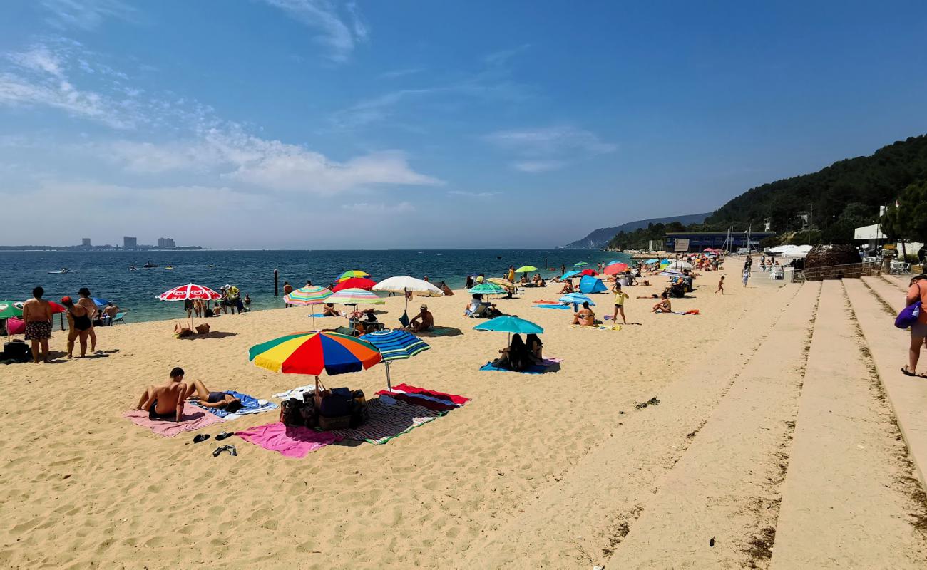 Foto de Praia da Saude con arena brillante superficie