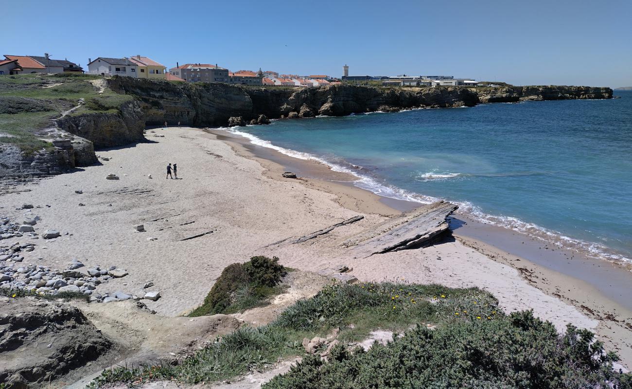 Foto de Praia do Portinho da Areia do Norte con arena brillante superficie