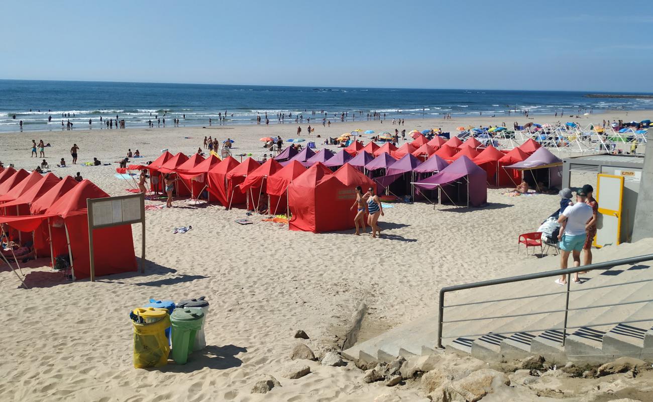 Foto de Praia de Ofir con arena brillante superficie