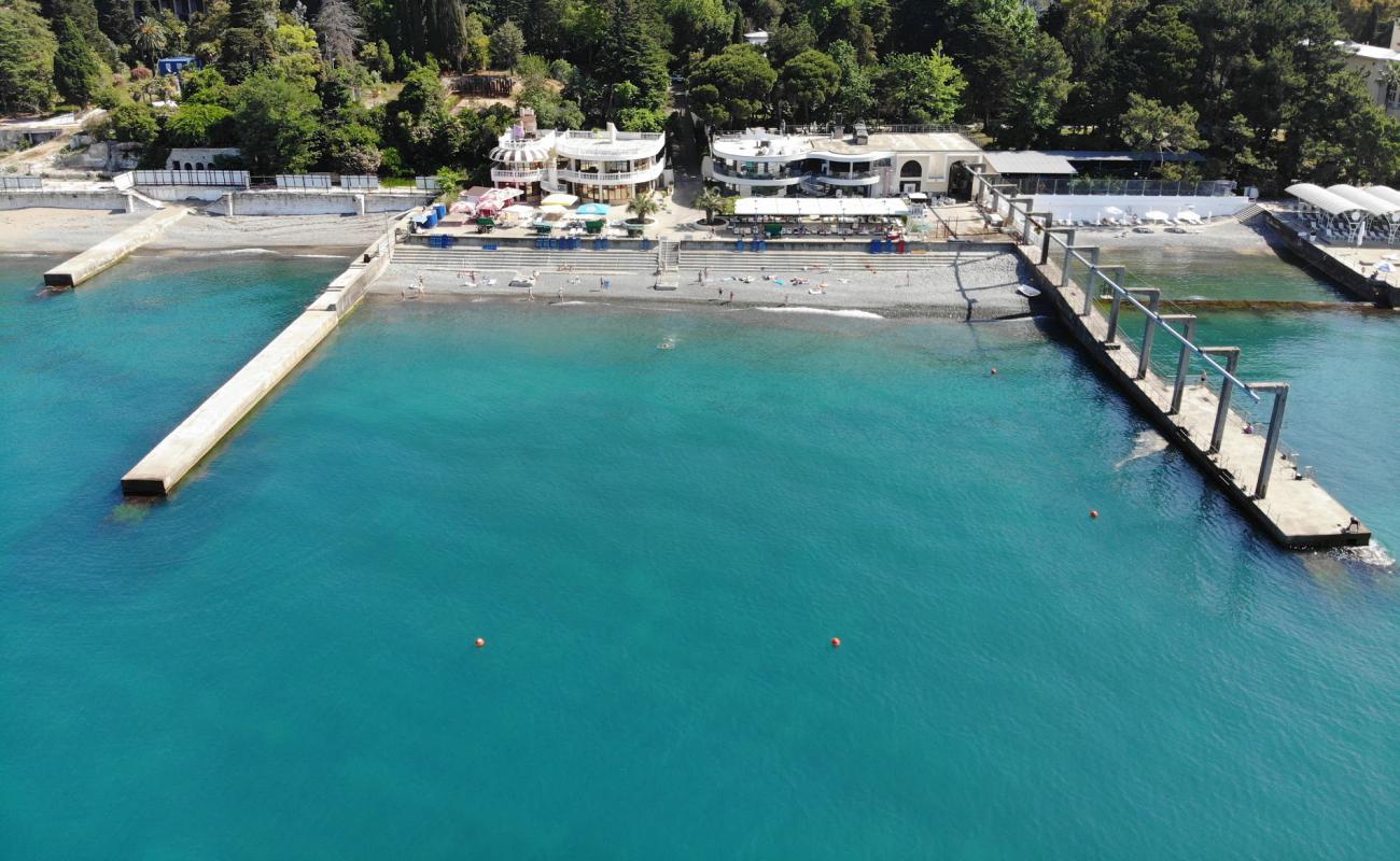 Foto de Zolotoy Kolos beach con guijarro gris superficie