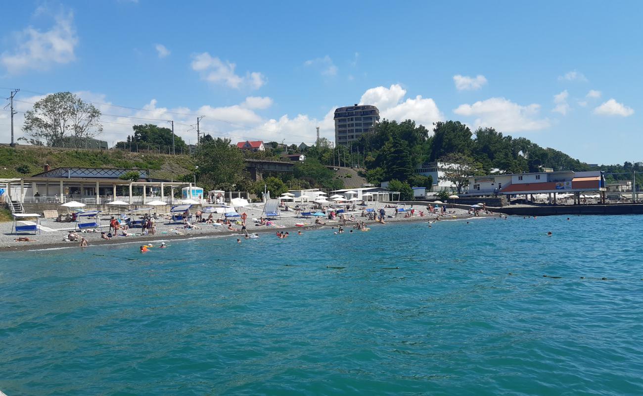 Foto de Rusalochka beach con guijarro gris superficie