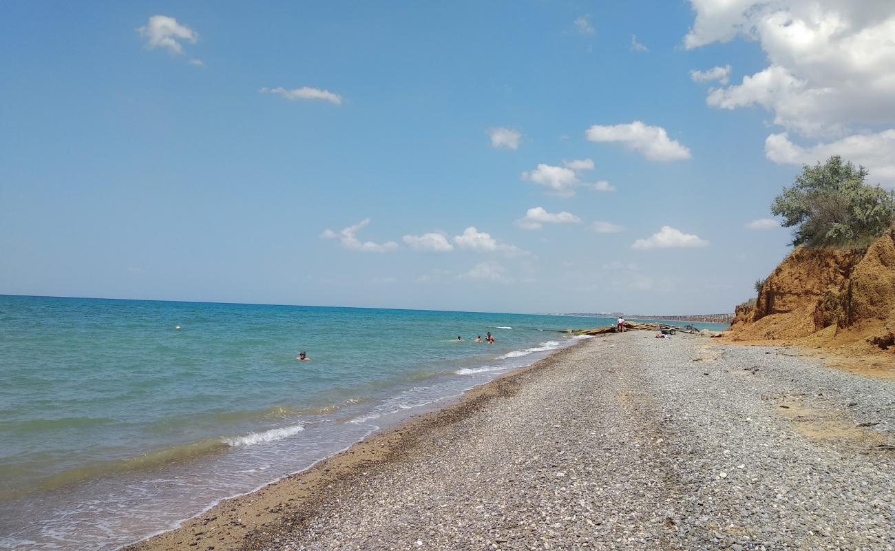 Foto de Beregovoe beach con arena fina y guijarros superficie