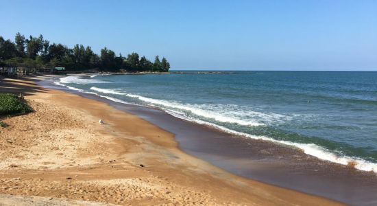 Cua Tung Beach