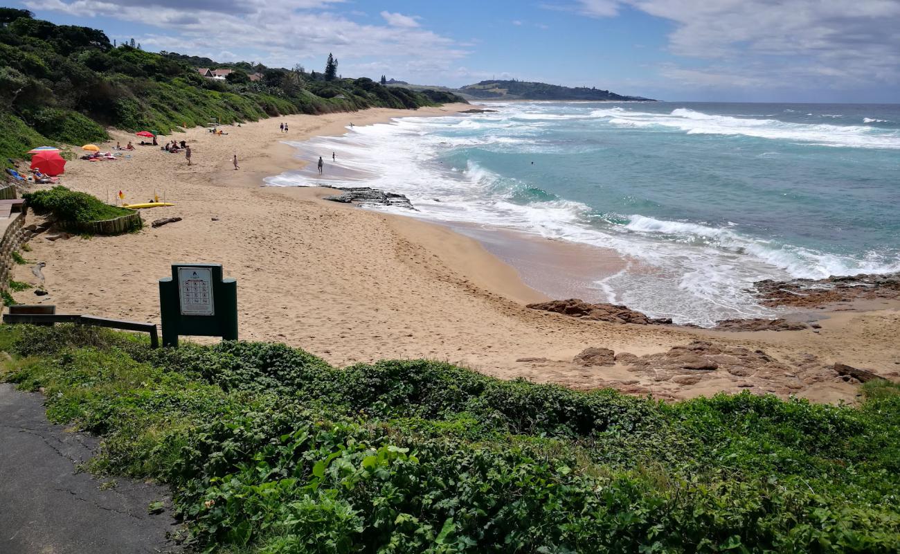 Foto de Umzumbe beach con arena brillante superficie