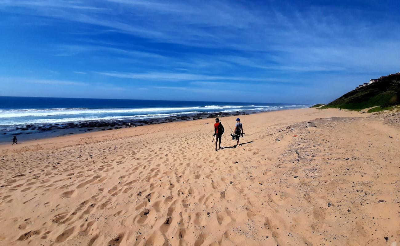 Foto de Garvies beach con brillante arena fina superficie