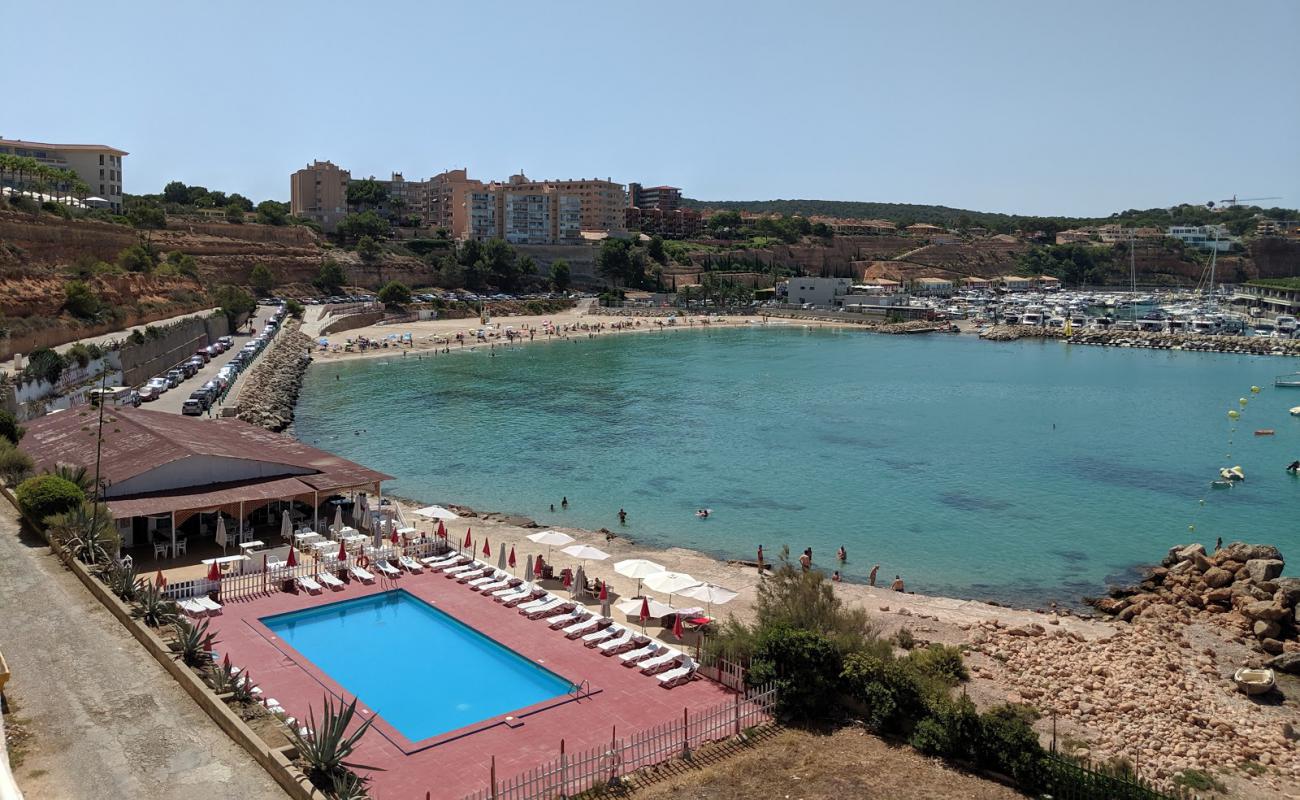 Foto de Playa El Toro con brillante arena fina superficie