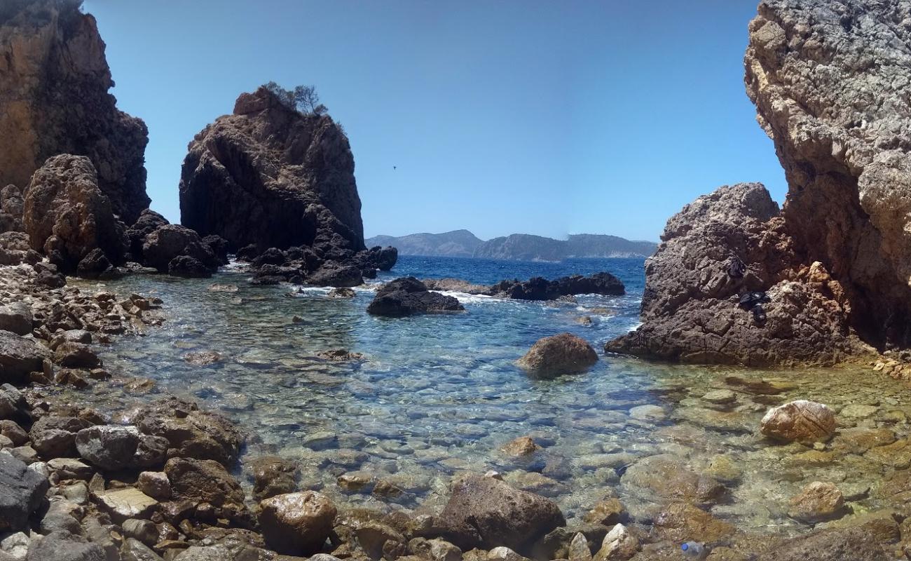 Foto de Cala Malgrat con piedra superficie