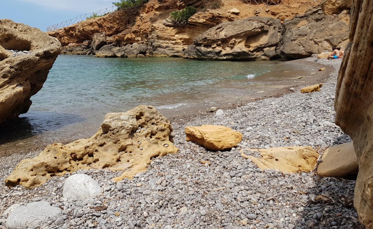 Foto de Pedra Foguera beach con arena fina y guijarros superficie