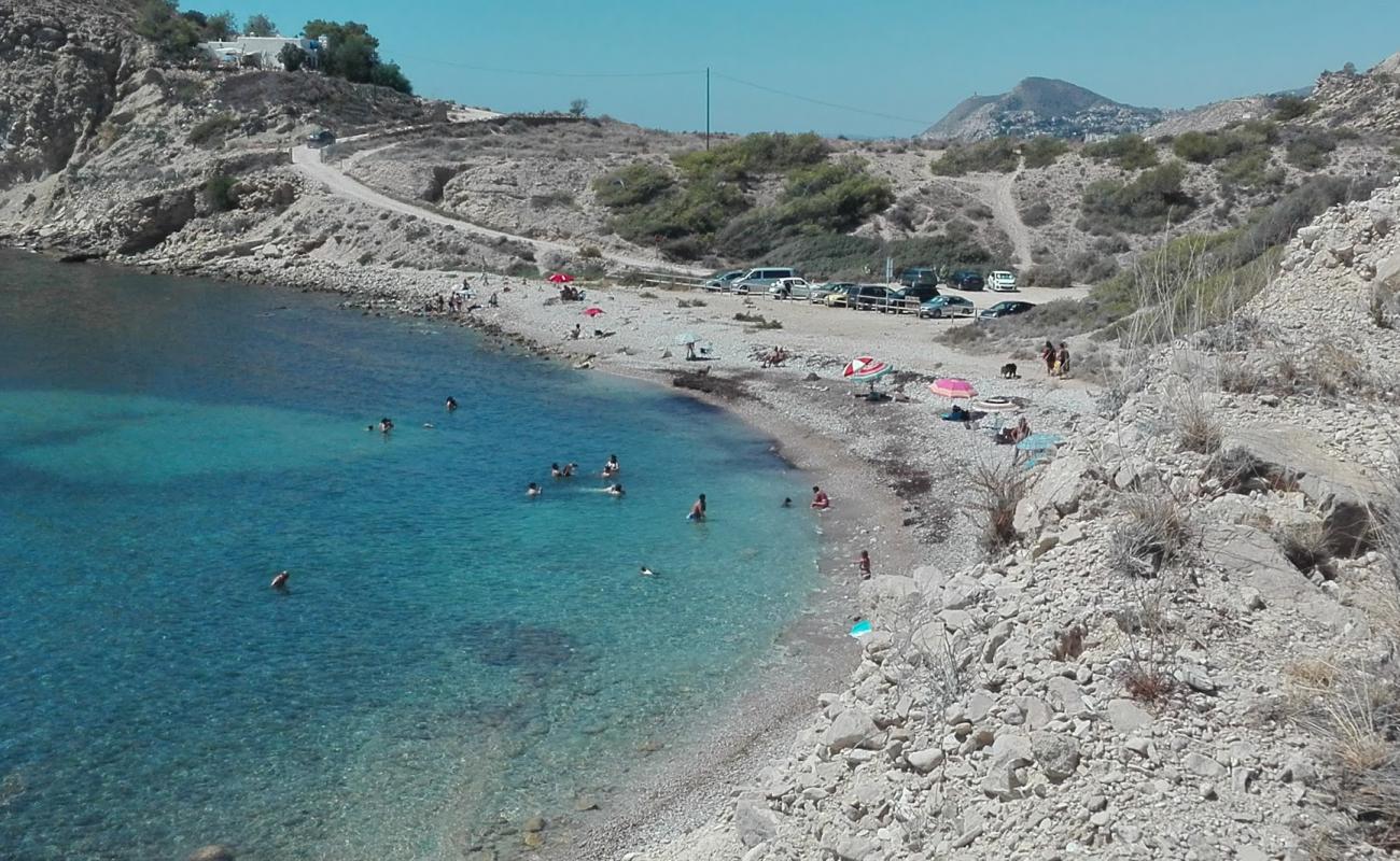 Foto de Cala el Charco con guijarro gris superficie