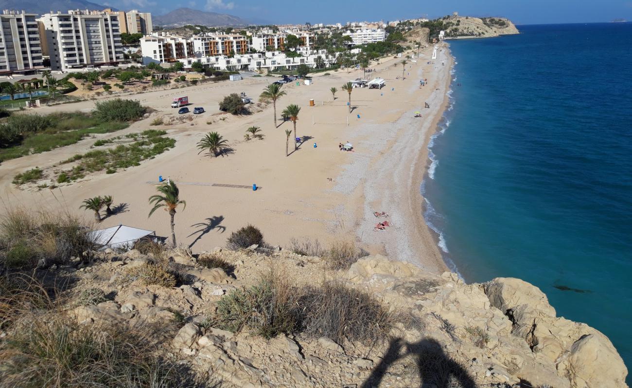 Foto de Playa el Paraiso con guijarro fino claro superficie