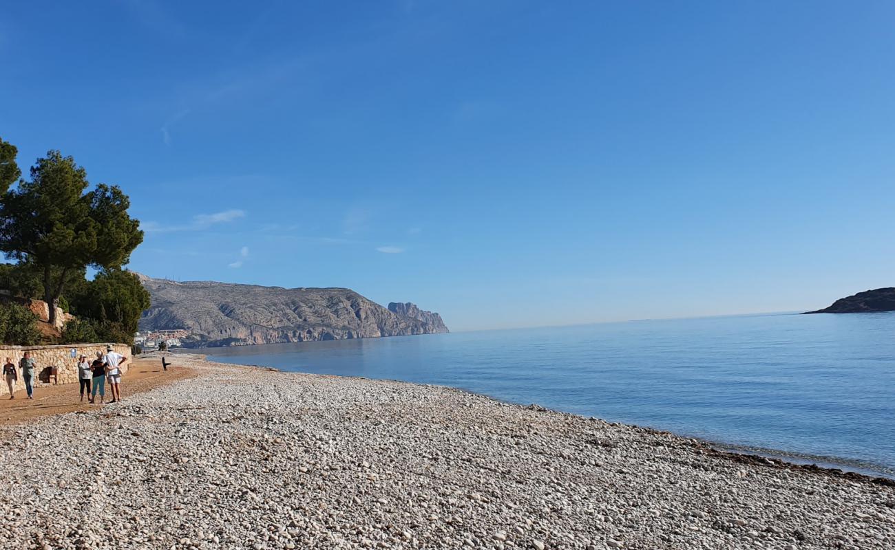 Foto de Platja de l'Olla con arena fina y guijarros superficie