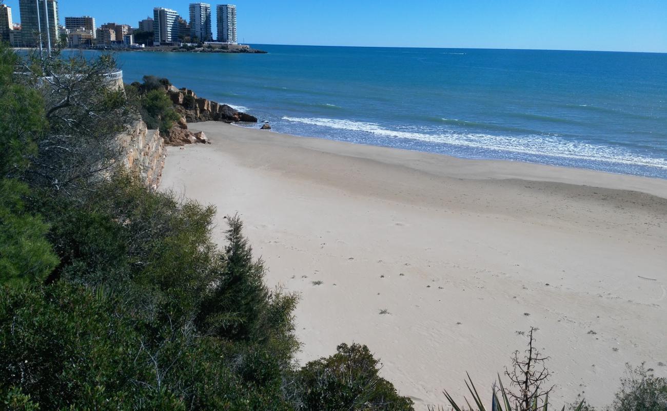 Foto de Cala de Oropesa con arena oscura superficie