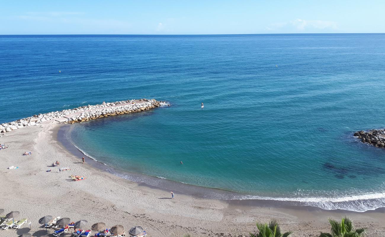 Foto de Playa Bonita Beach con arena gris superficie