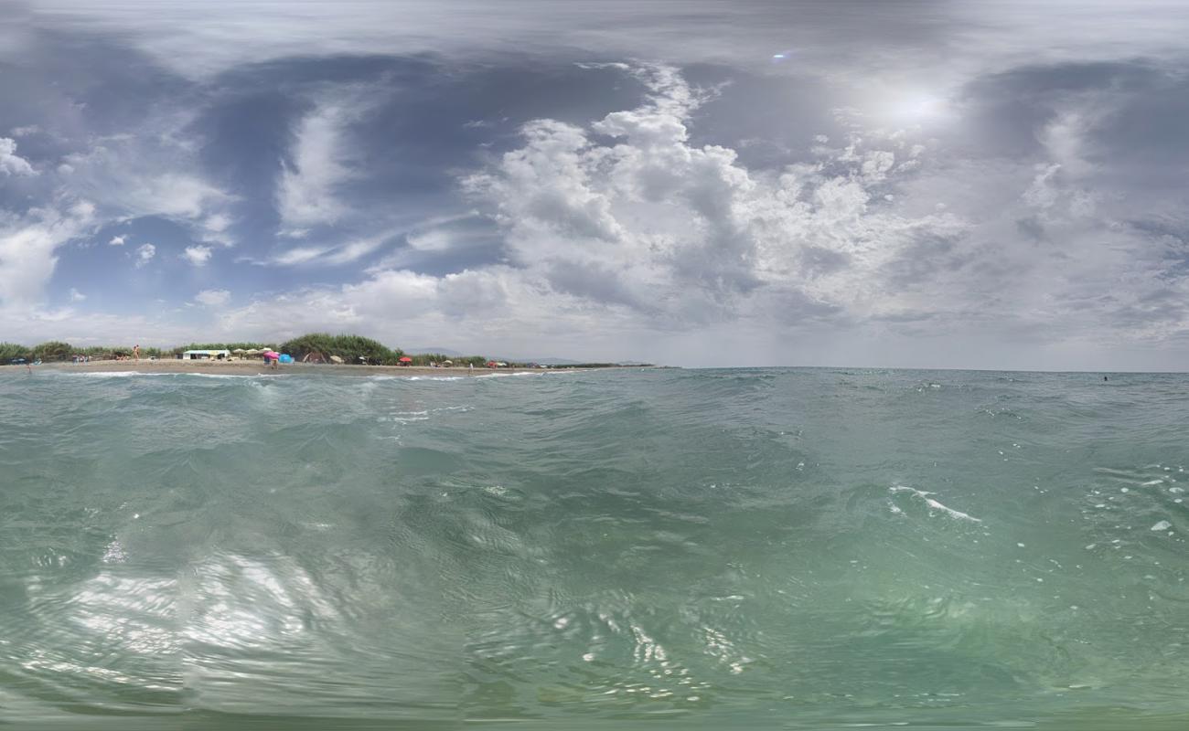 Foto de Playa Cabo Gilla con arena gris superficie