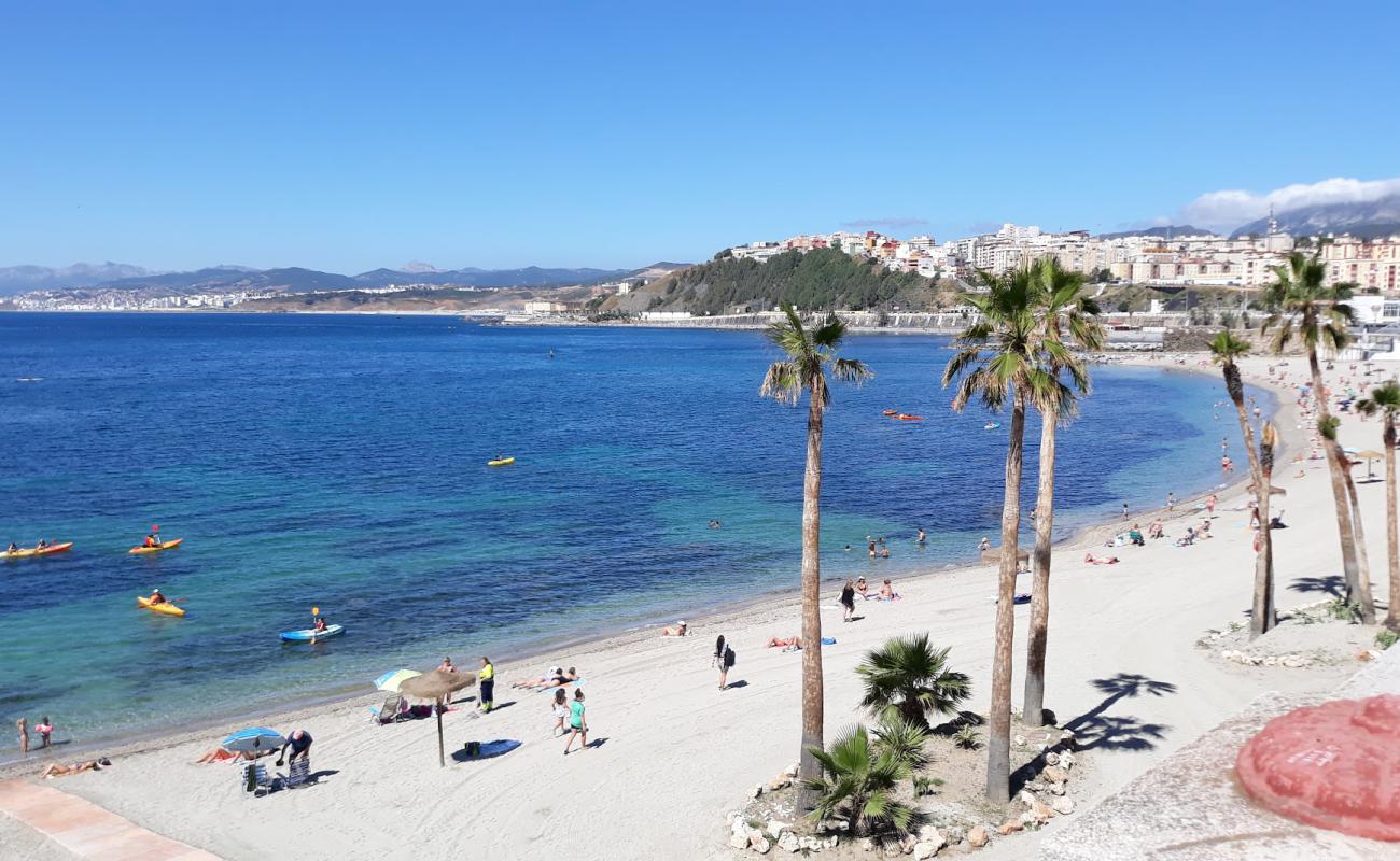 Foto de Playa de la Ribera con guijarro ligero superficie