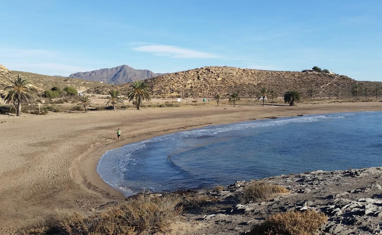 Foto de Playa Percheles con arena oscura superficie