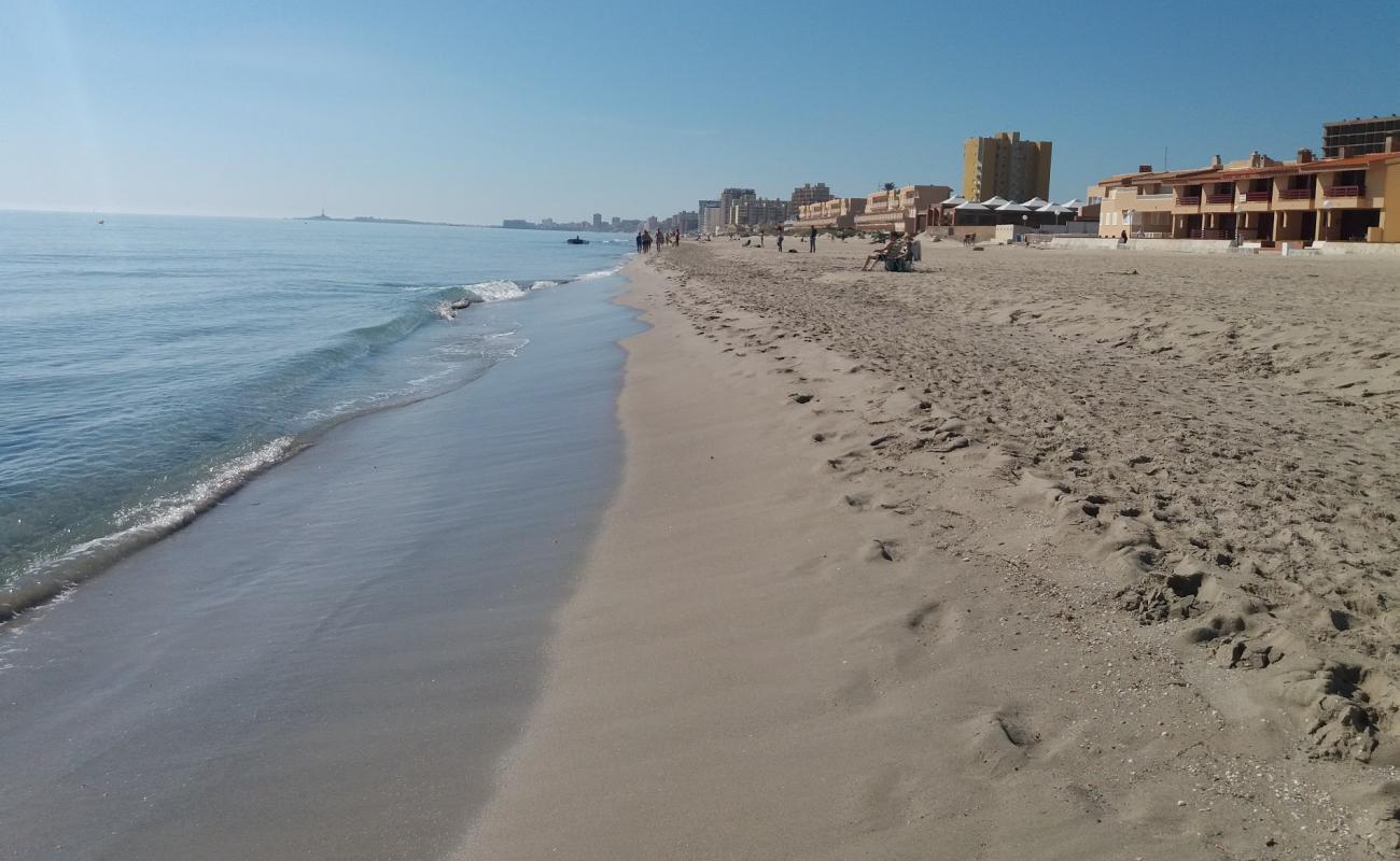 Foto de Playa El Arenal con arena brillante superficie