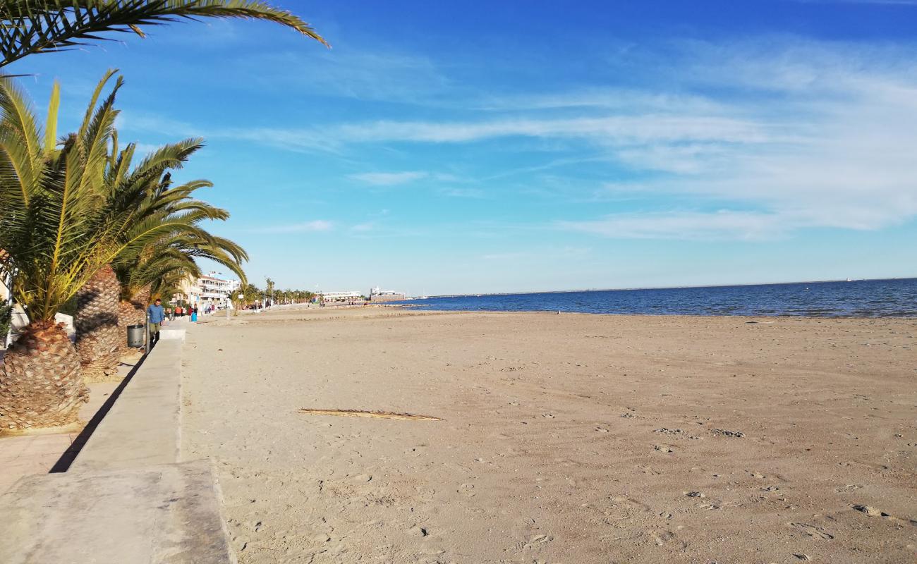 Foto de Playa el Castillico con arena gris superficie