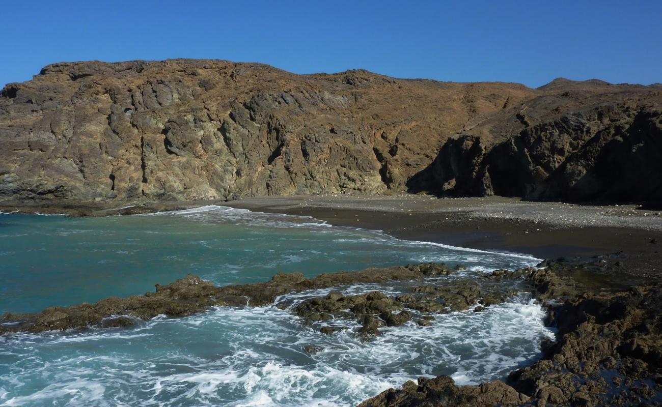 Foto de Playa de Terife con arena/piedras blanca superficie