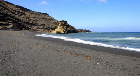 Playa de Montaña Bermeja