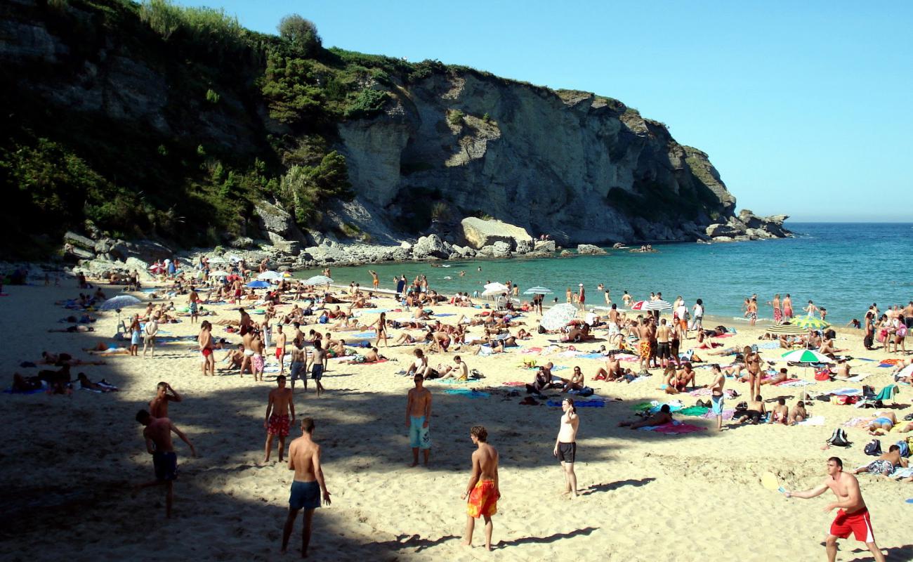 Foto de Playa de Matalenas con brillante arena fina superficie