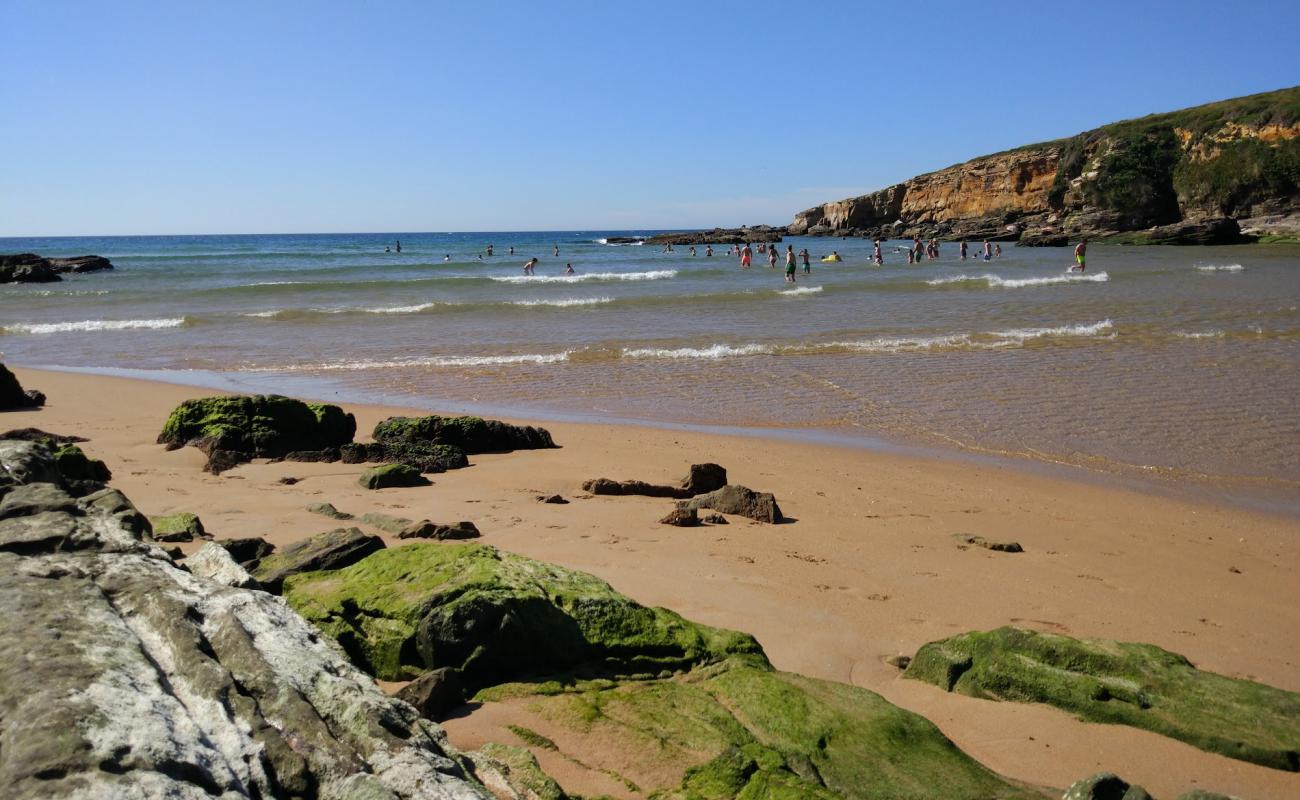 Foto de Playa de Galizano con arena brillante superficie