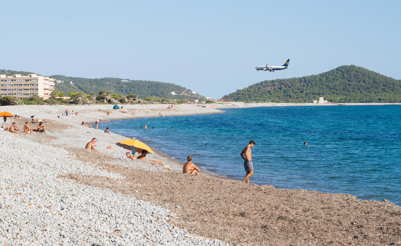 Foto de Codolar Beach con guijarro ligero superficie