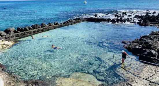 Piscinas Naturales de Punta Mujeres Beach