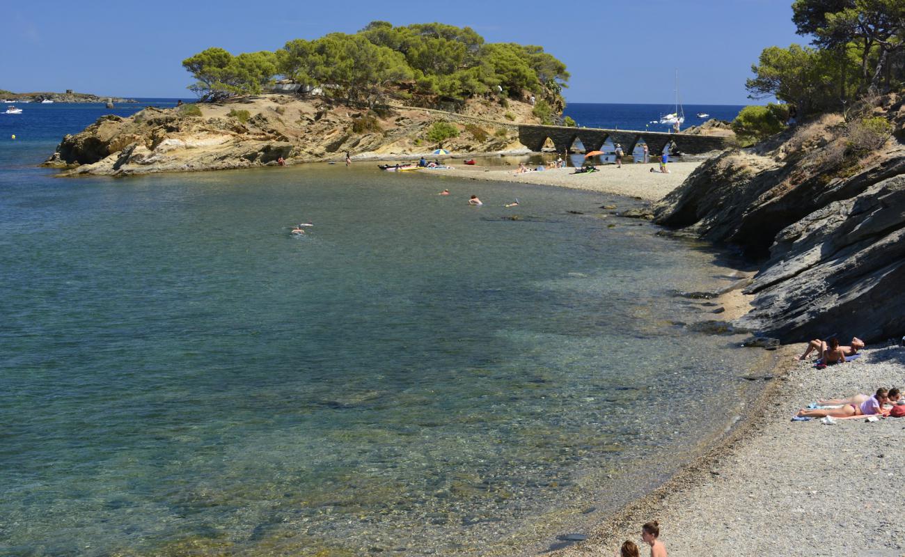 Foto de Sortell Beach con guijarro gris superficie