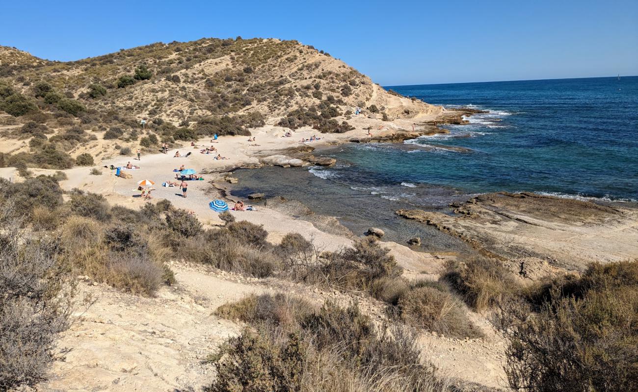 Foto de Cala Cantalar Beach con arena gris superficie