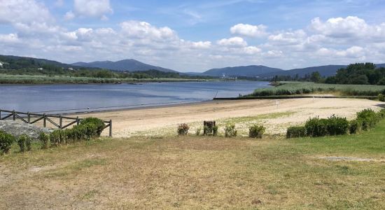 Fluvial Vilarello Beach