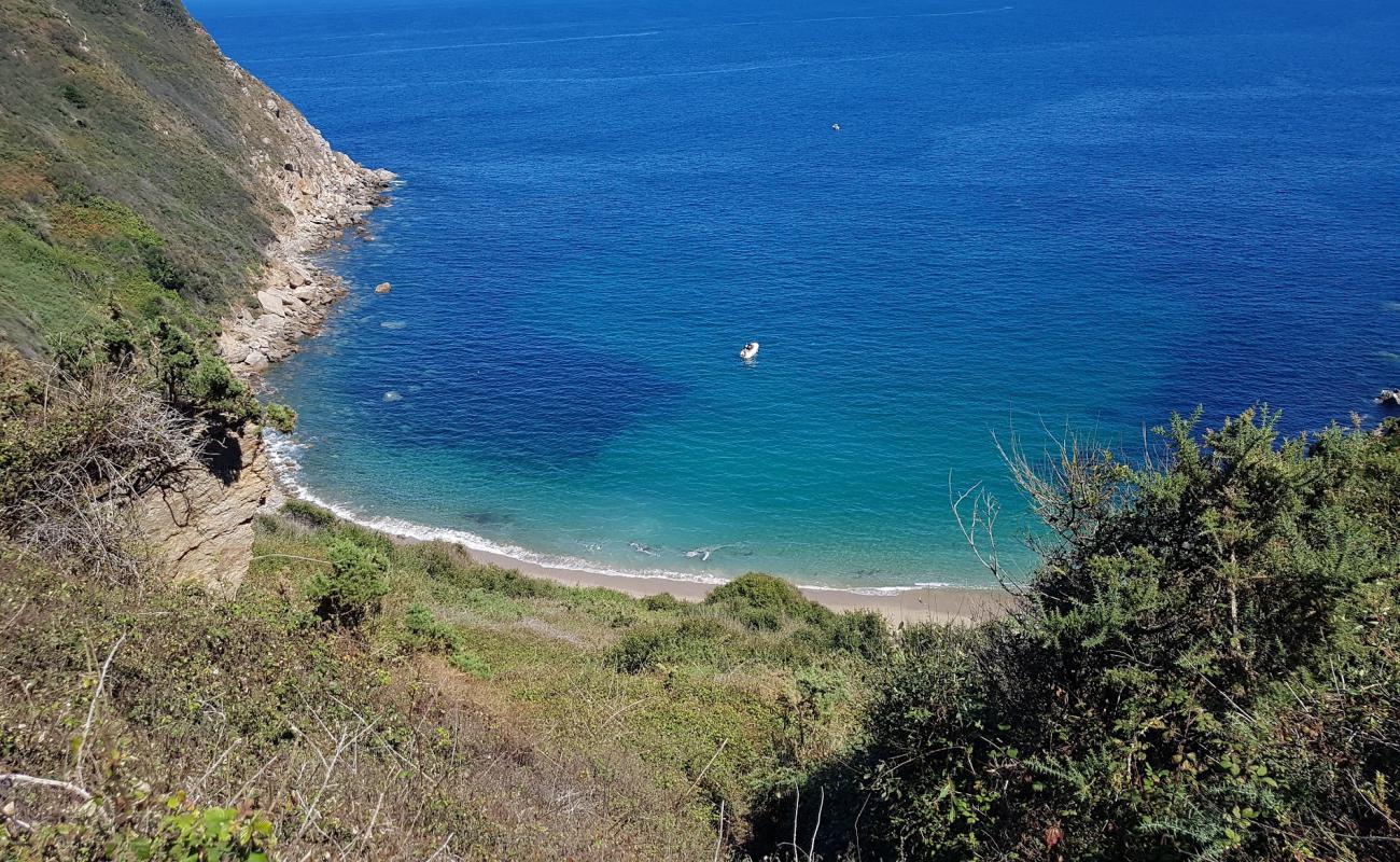 Foto de Toxido Beach con arena brillante superficie