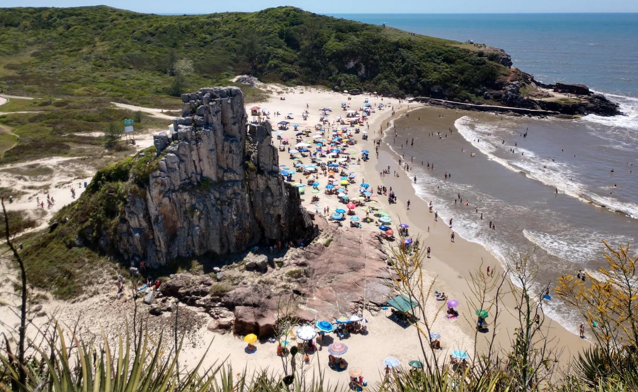 Foto de Playa de la Guarita con brillante arena fina superficie