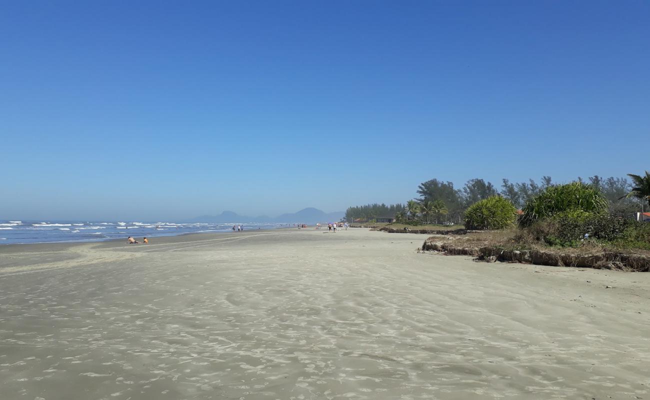 Foto de Playa Bopiranga con brillante arena fina superficie