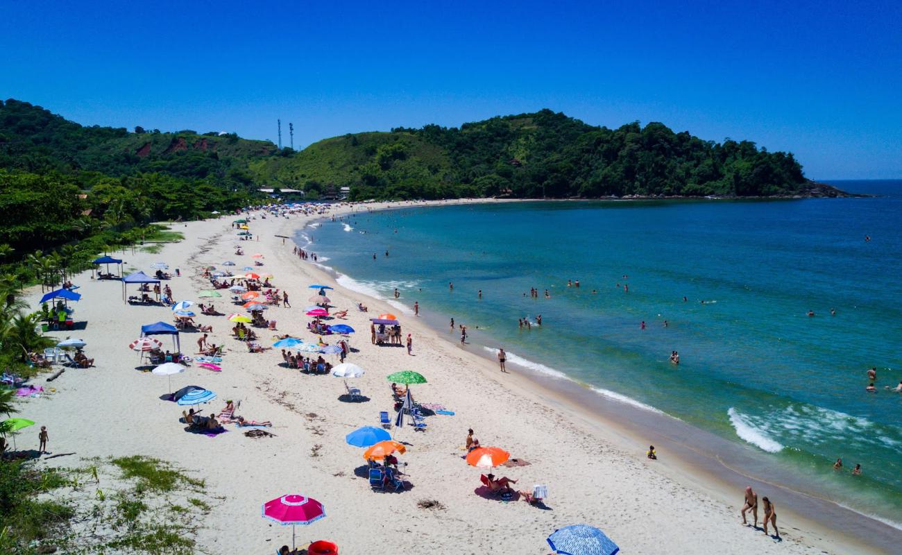 Foto de Playa de Barra do Una con brillante arena fina superficie