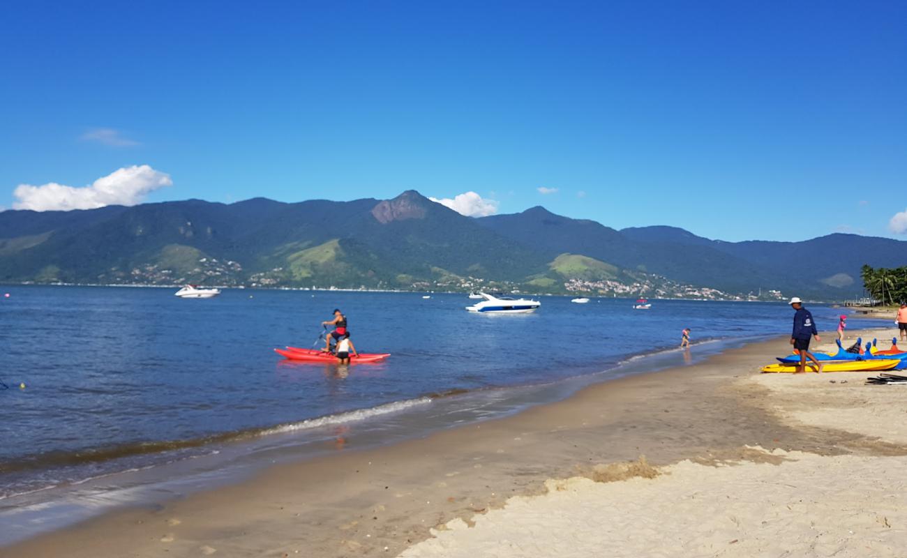 Foto de Playa Pontal da Cruz con arena brillante superficie