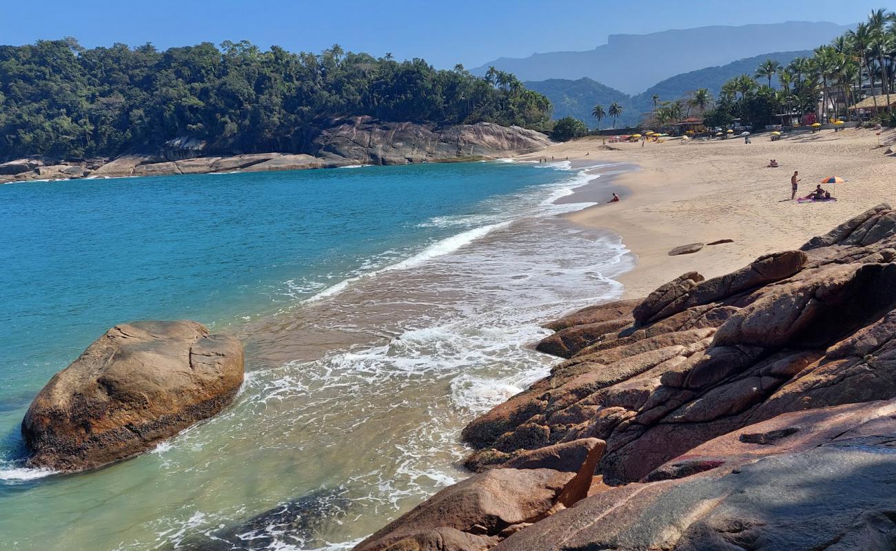 Foto de Praia da Sununga con brillante arena fina superficie