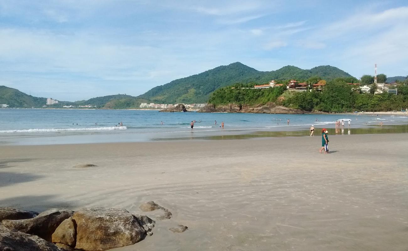 Foto de Playa Tenorio con brillante arena fina superficie