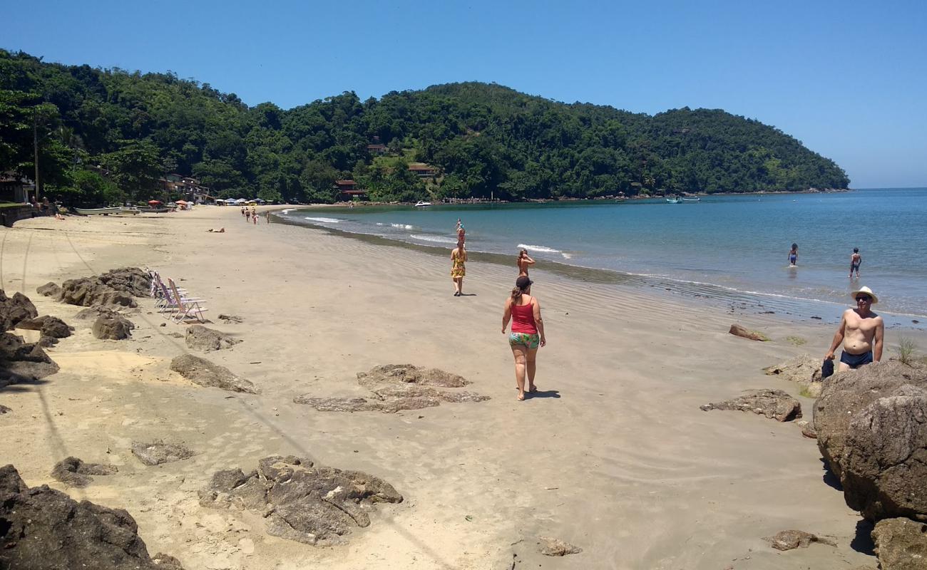 Foto de Praia da Almada con brillante arena fina superficie